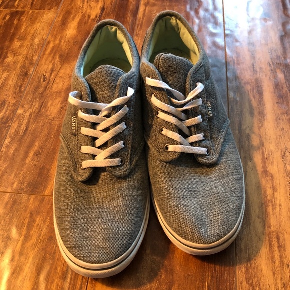 Women’s sneakers - Picture 1 of 4